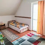 Holiday home Goliath By Interhome