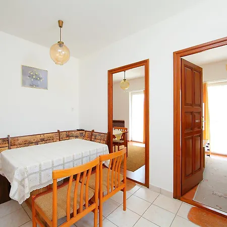 Goliath By Interhome Balatonszarszo