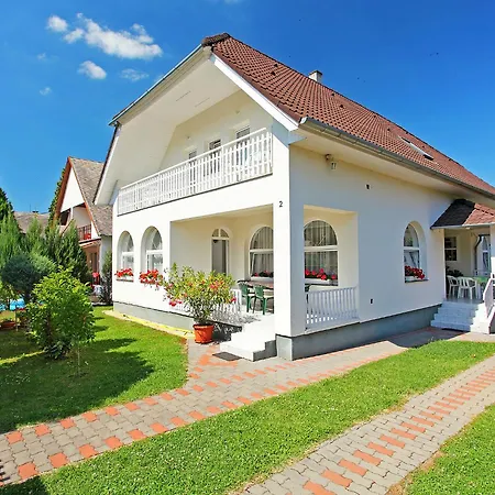 Goliath By Interhome *